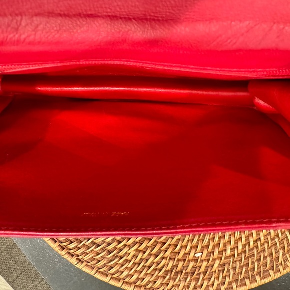 Vintage Coco Chanel handbag-not wallet on a chain- a flap snap closure handbag - Picture 8 of 13